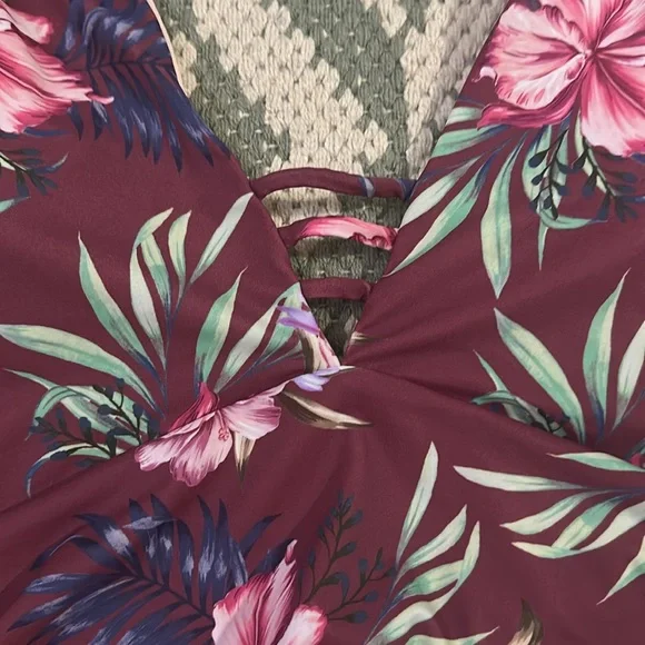 Shade & Shore Pink Floral Swimsuit - Picture 3 of 5